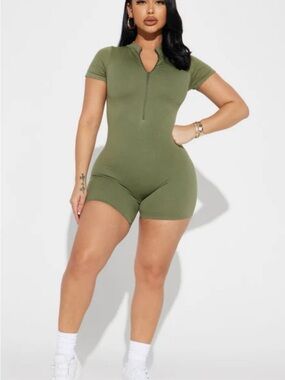 Fashion Nova Olive Zip-Front Short Sleeve Bodysuit Romper